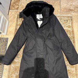Aritzia Black Hooded Ski Jacket